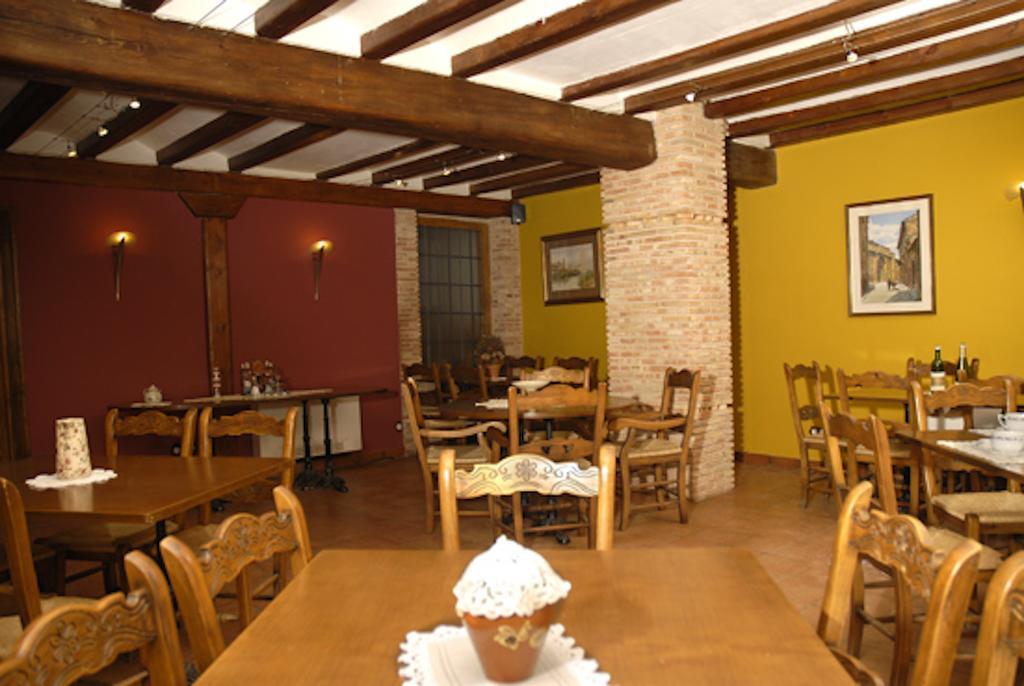 Parador De Santa Rita Molina de Aragon Exteriér fotografie