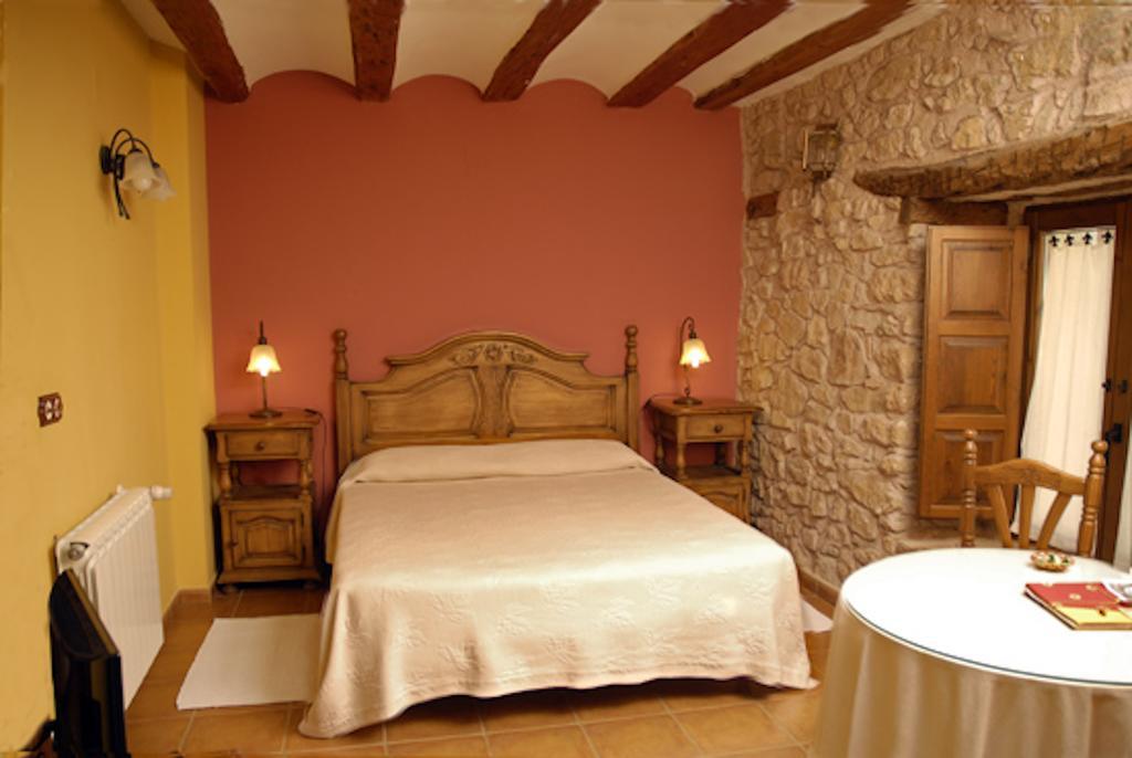 Parador De Santa Rita Molina de Aragon Exteriér fotografie